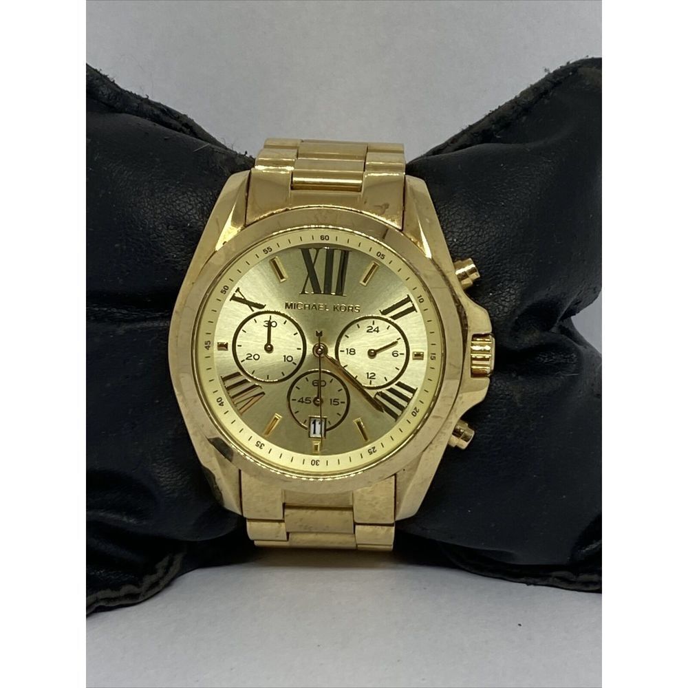 Michael Kors Bradshaw MK5605 Unisex Gold Stainless Steel Analog Dial Watch UC531